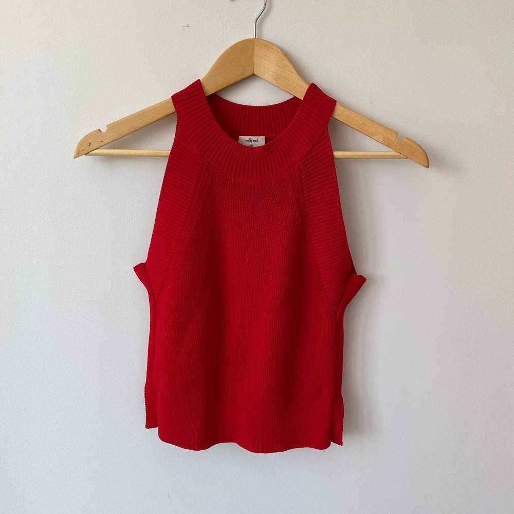 Big Apple Red sleeveless knit!